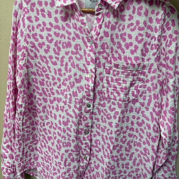 Rails Ellis Fuchsia Jaguar Button Up Cotton Gauze Top Pink White Size Medium - Picture 8 of 13